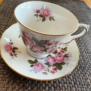 Queen Anne Bone China Teacup set